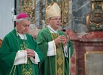 Biskup Radoš na misi Zaziva Duha Svetoga: „Gledajmo jedni u drugima sliku Božju“